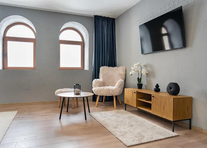 калоянова крепост Hotel